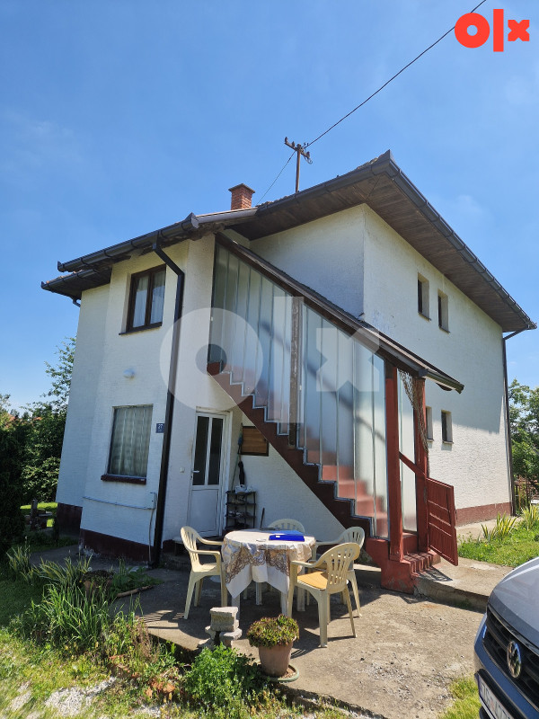 kuca gradacac89 m2 1