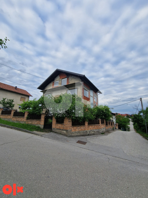 kuća gradacac 470 m2 1