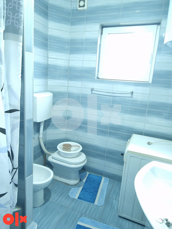 kuća gradacac 470 m2 10