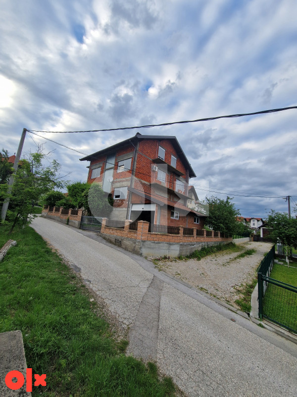 kuća gradacac 470 m2 3